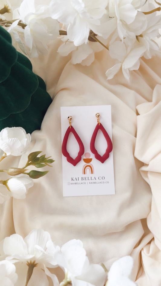 Elegant Vi | Red CH25