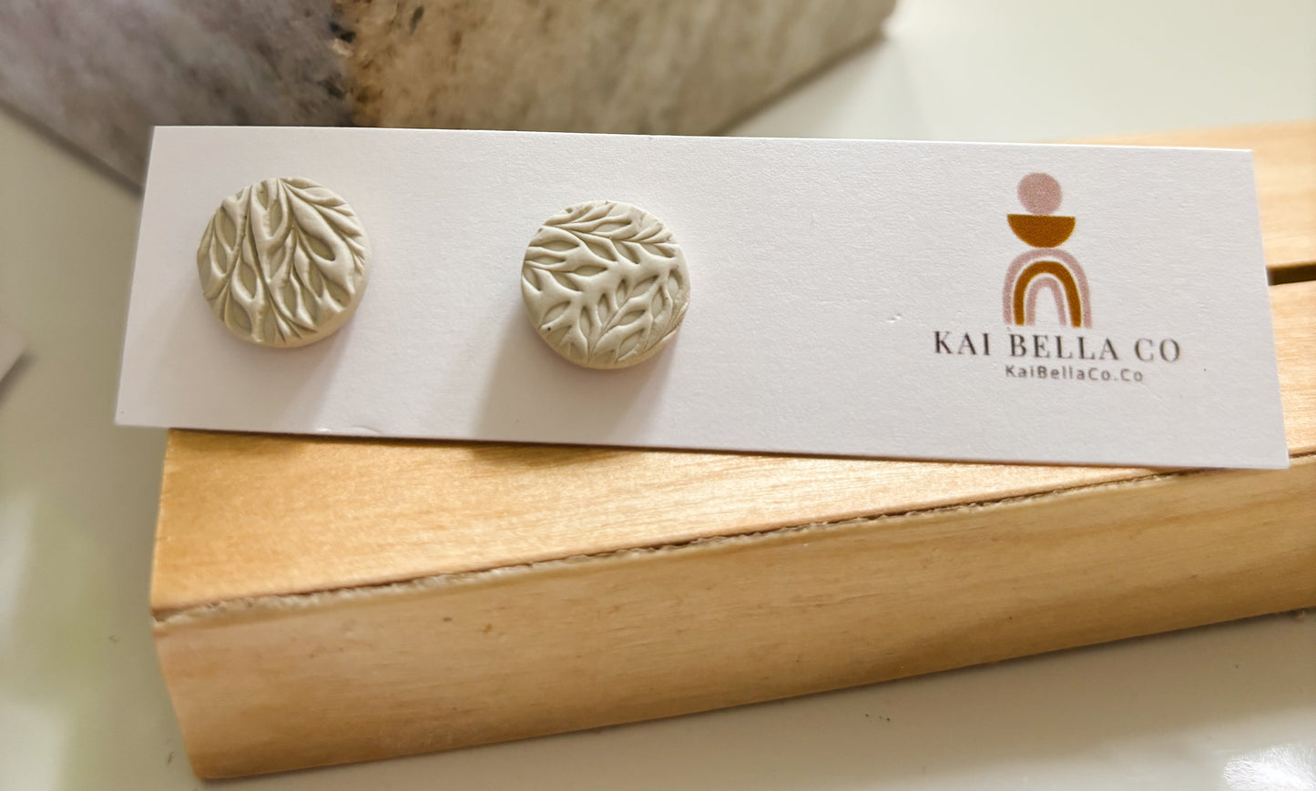 Leaf Cream Stud