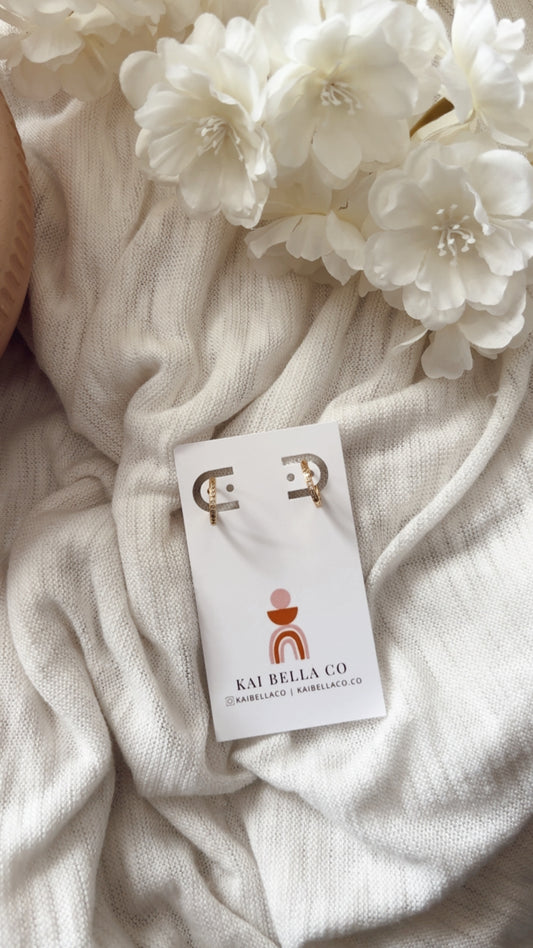 Dainty Huggie #2 Gold Filled | March 26