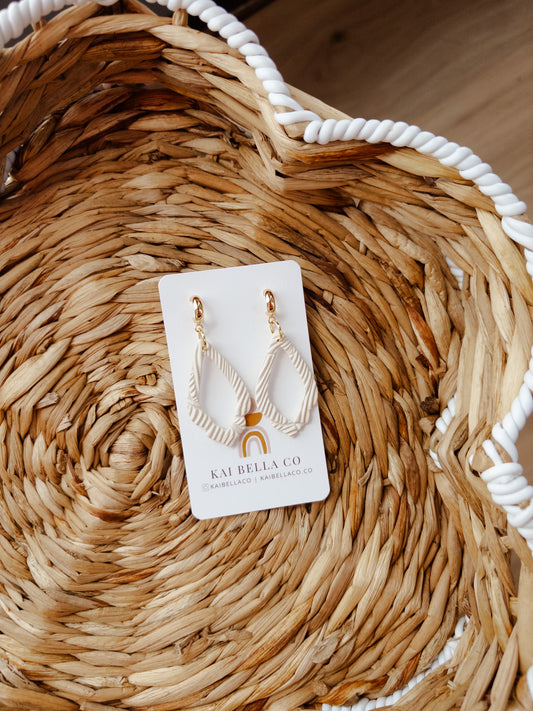 Elegant Vi | Cream Style