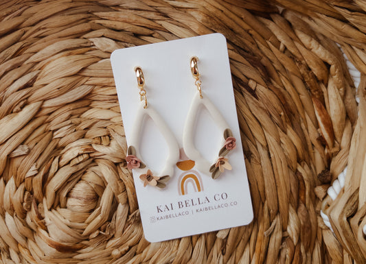 Elegant Vi | Summer Vibes Dangle